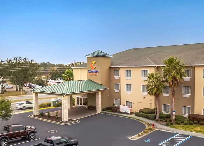 Comfort Suites Niceville Near Eglin Air Force Base